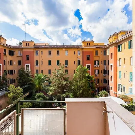 شقة La Casa Di Andrea Ai Musei Vaticani 3 روما