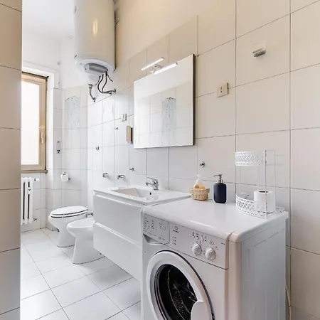 La Casa Di Andrea Ai Musei Vaticani 3 * روما