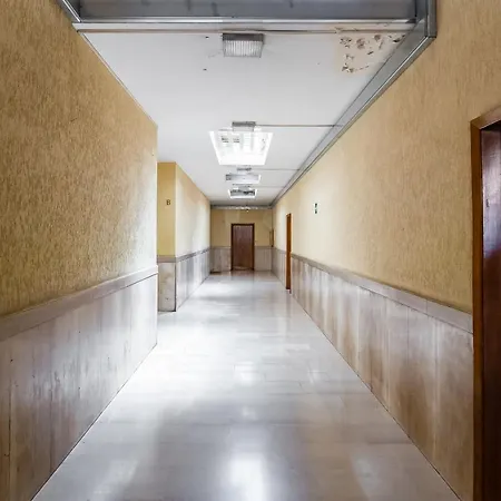 La Casa Di Andrea Ai Musei Vaticani 3 *