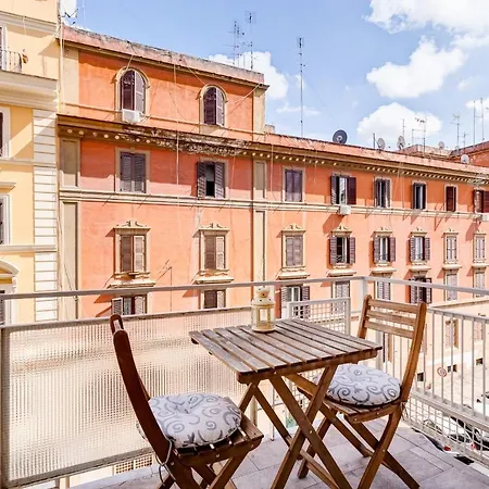 La Casa Di Andrea Ai Musei Vaticani 3 *